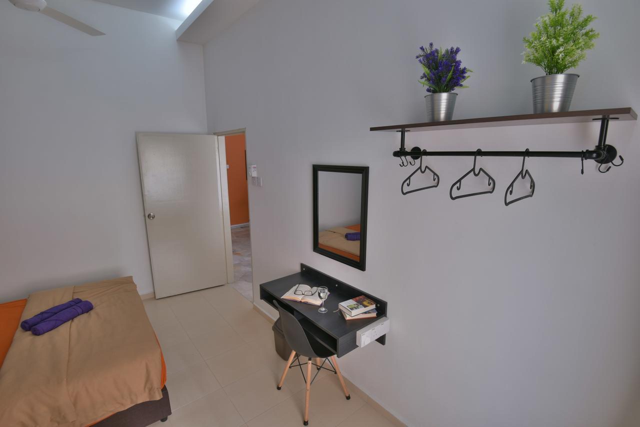 Femosa Homestay Melaka Εξωτερικό φωτογραφία